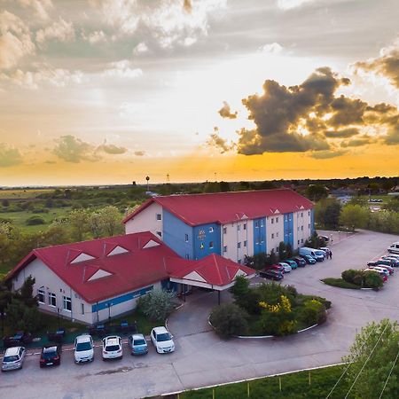 Iris Hotel Bors Εξωτερικό φωτογραφία