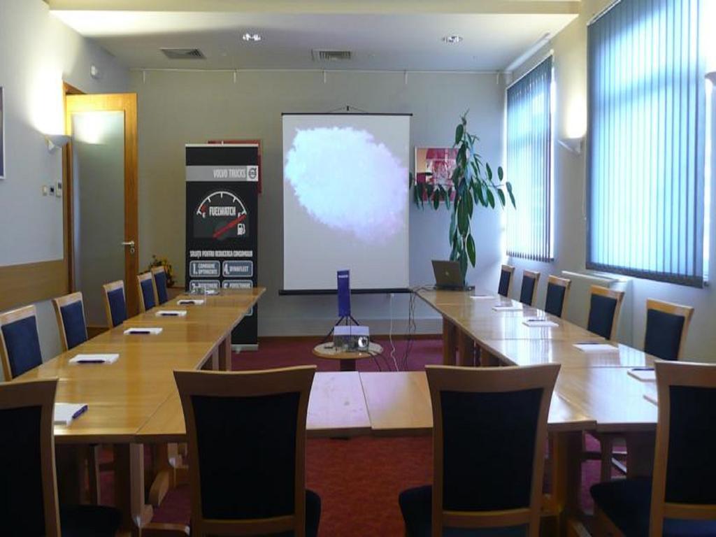 Iris Hotel Bors Εξωτερικό φωτογραφία