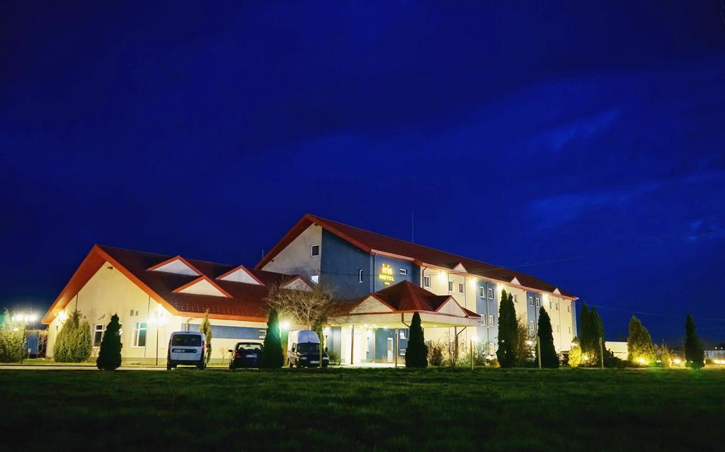 Iris Hotel Bors Εξωτερικό φωτογραφία