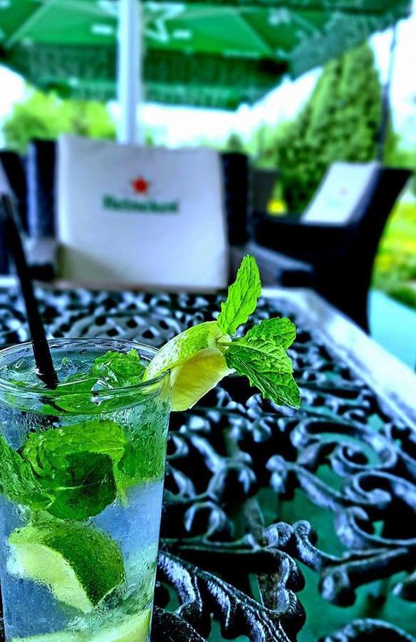 Iris Hotel Bors Εξωτερικό φωτογραφία