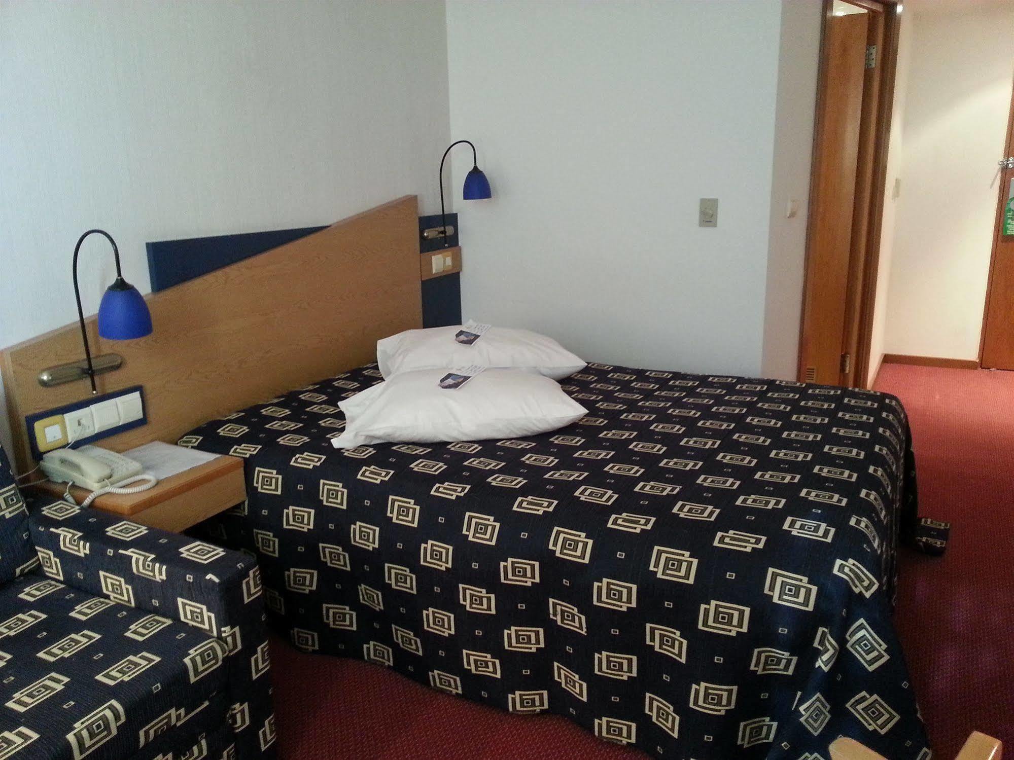 Iris Hotel Bors Εξωτερικό φωτογραφία