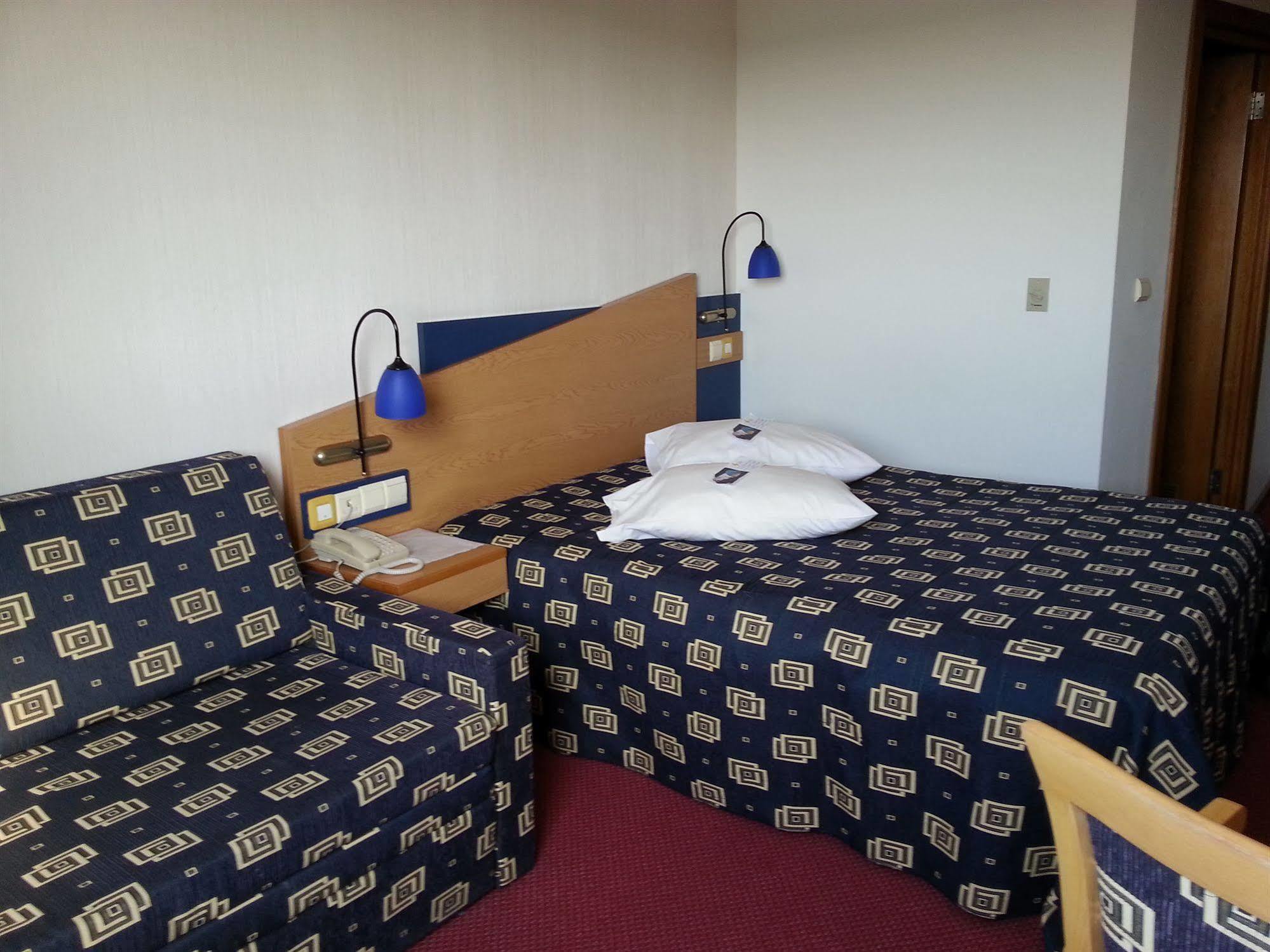 Iris Hotel Bors Εξωτερικό φωτογραφία