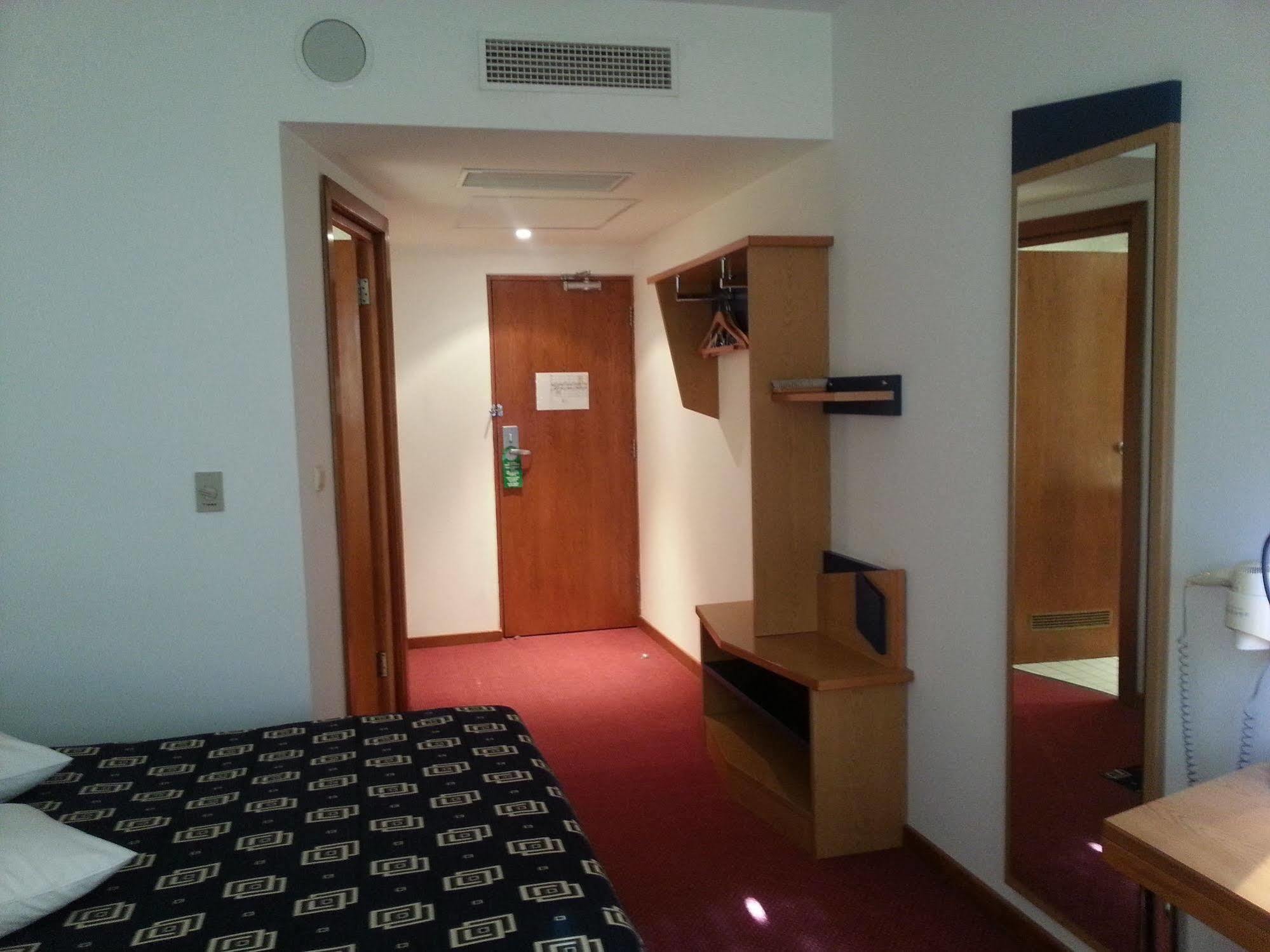 Iris Hotel Bors Εξωτερικό φωτογραφία