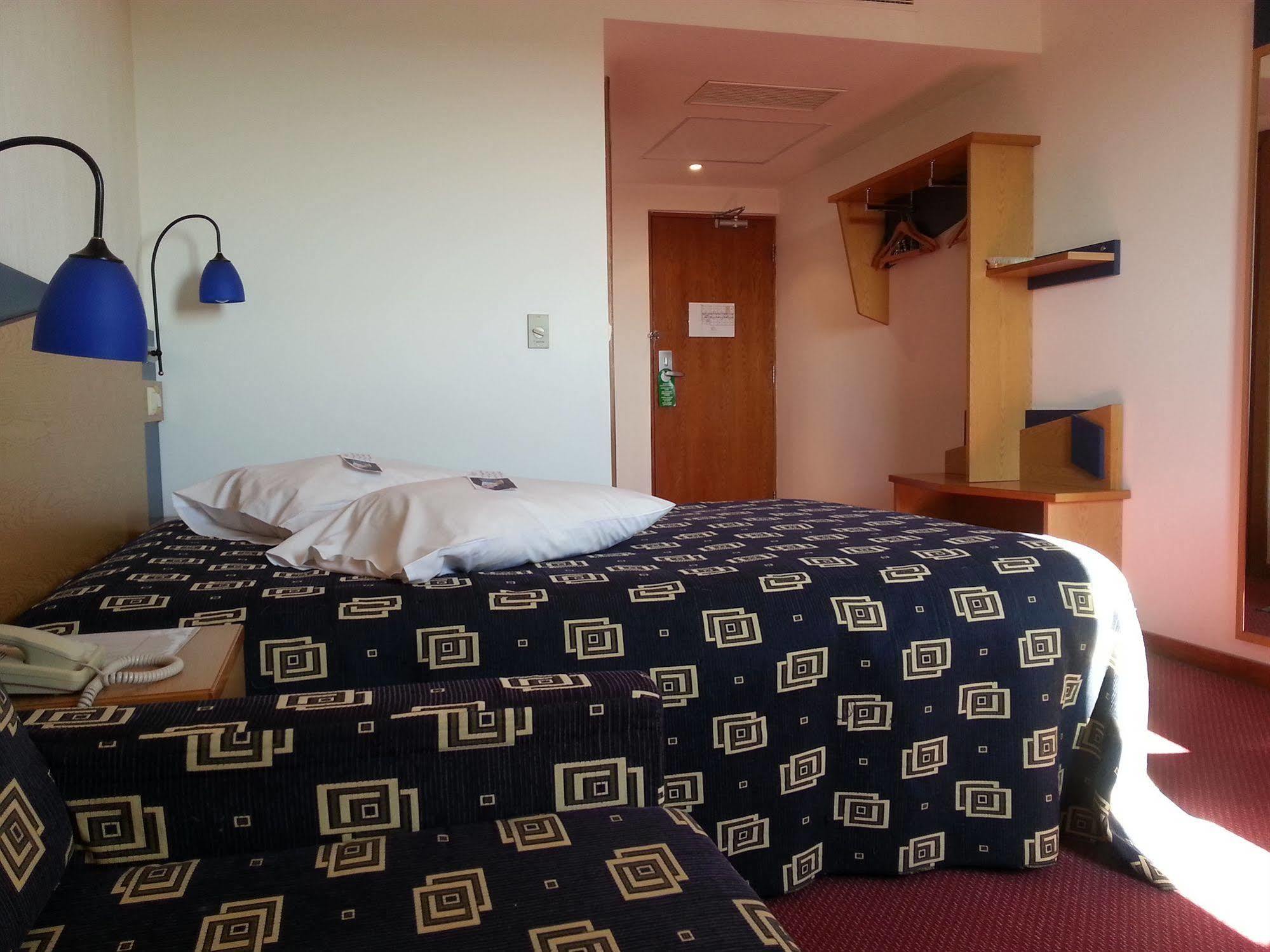 Iris Hotel Bors Εξωτερικό φωτογραφία
